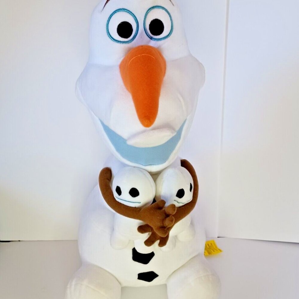 Frozen's Olaf 20"‎ Stuffed Plush Disney Doll by Jay Franco & Sons Let It Go Elsa
